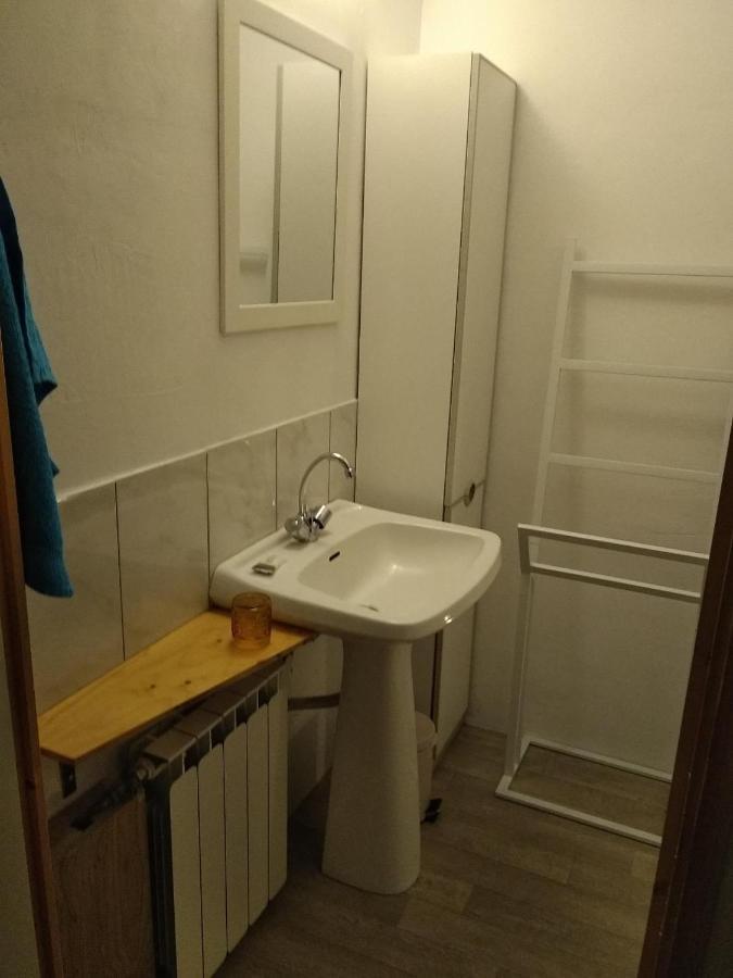 Meuble De Tourisme La Jaulipiere Apartment Joursac ภายนอก รูปภาพ